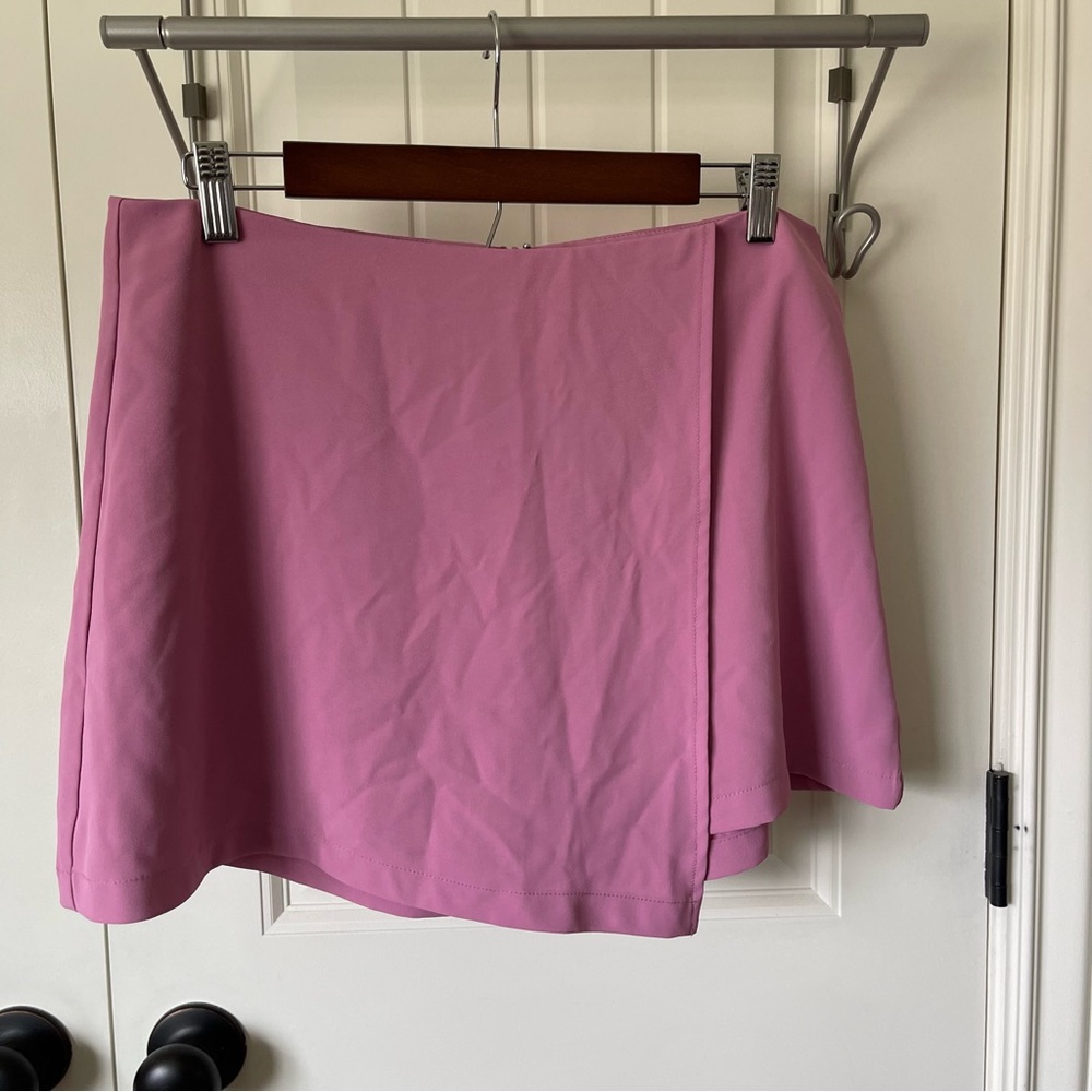 Cider Pink Solid Asymmetrical Skort